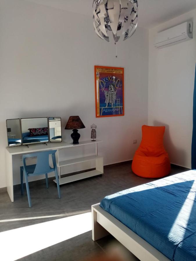 Lo Scorcio Della Neapolis Accogliente Appartamento Pressi Parco Neapolis 锡拉库扎 外观 照片