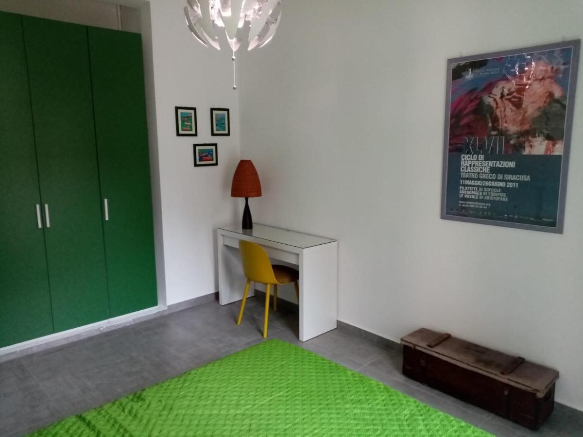 Lo Scorcio Della Neapolis Accogliente Appartamento Pressi Parco Neapolis 锡拉库扎 外观 照片