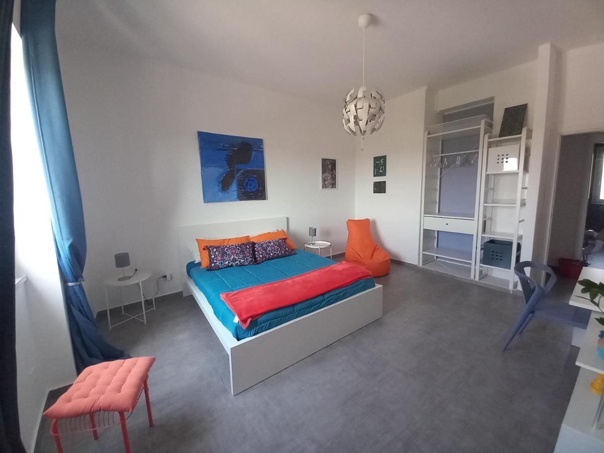 Lo Scorcio Della Neapolis Accogliente Appartamento Pressi Parco Neapolis 锡拉库扎 外观 照片