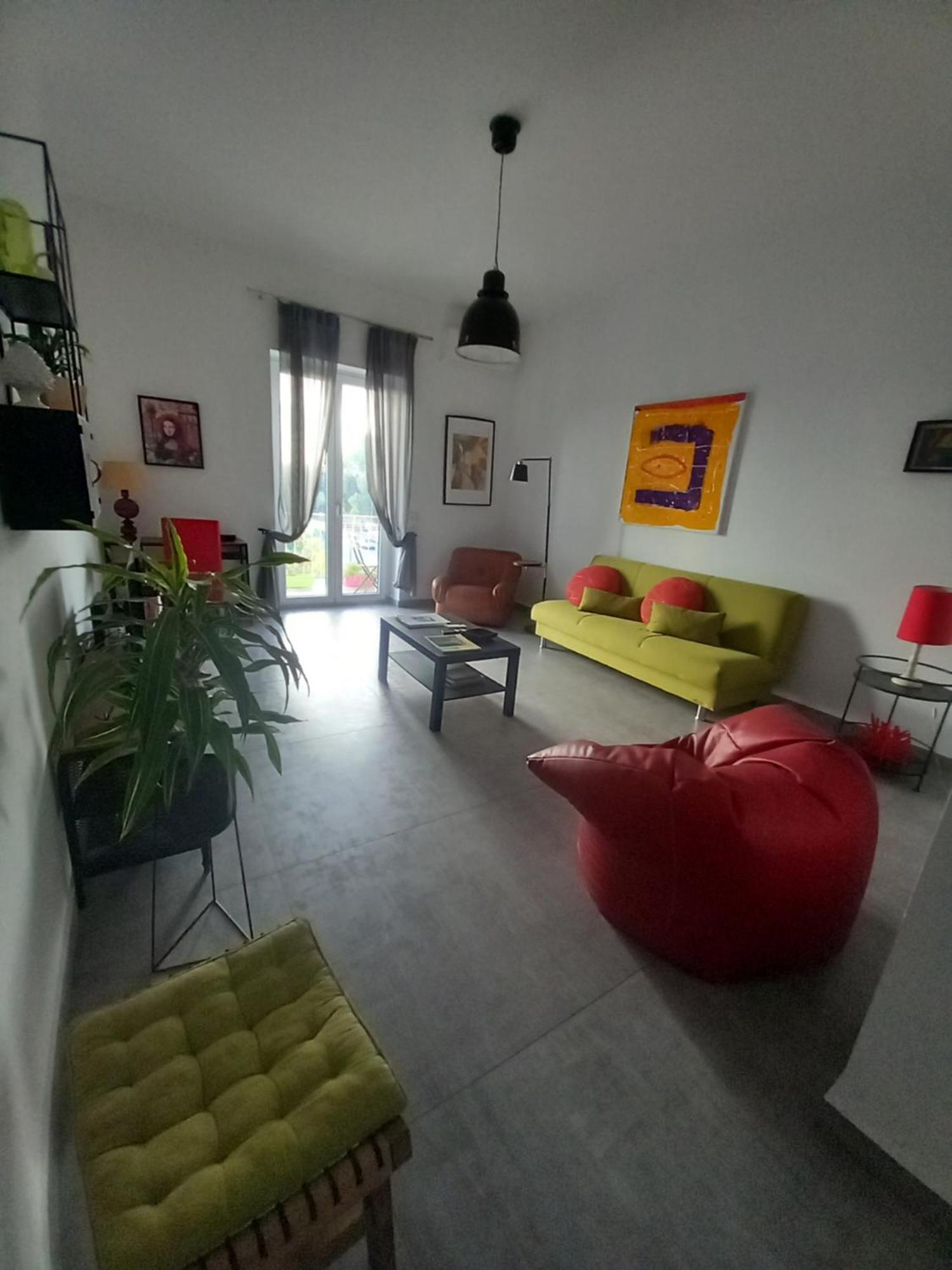 Lo Scorcio Della Neapolis Accogliente Appartamento Pressi Parco Neapolis 锡拉库扎 外观 照片