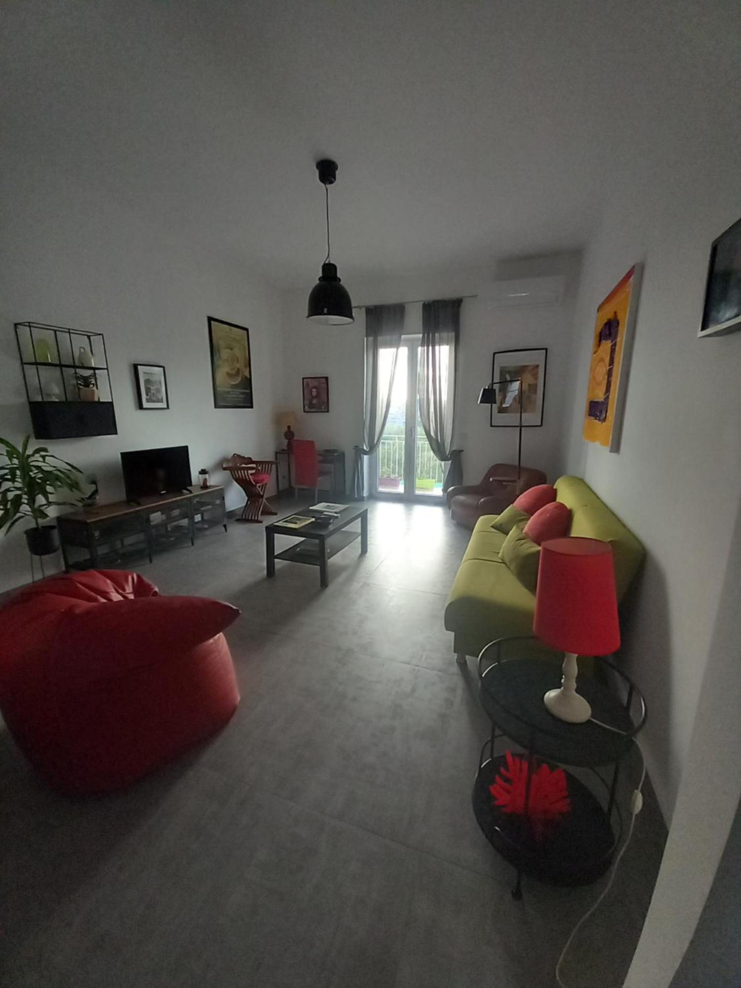 Lo Scorcio Della Neapolis Accogliente Appartamento Pressi Parco Neapolis 锡拉库扎 外观 照片